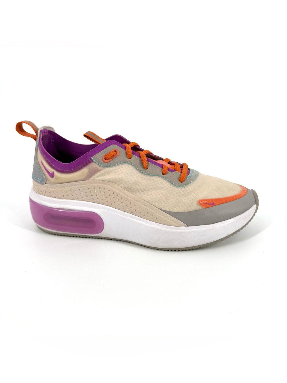 Nike Air Max Dia SE Sneakers Womens Size 7 Light Orewood Brown Violet AR7410-106